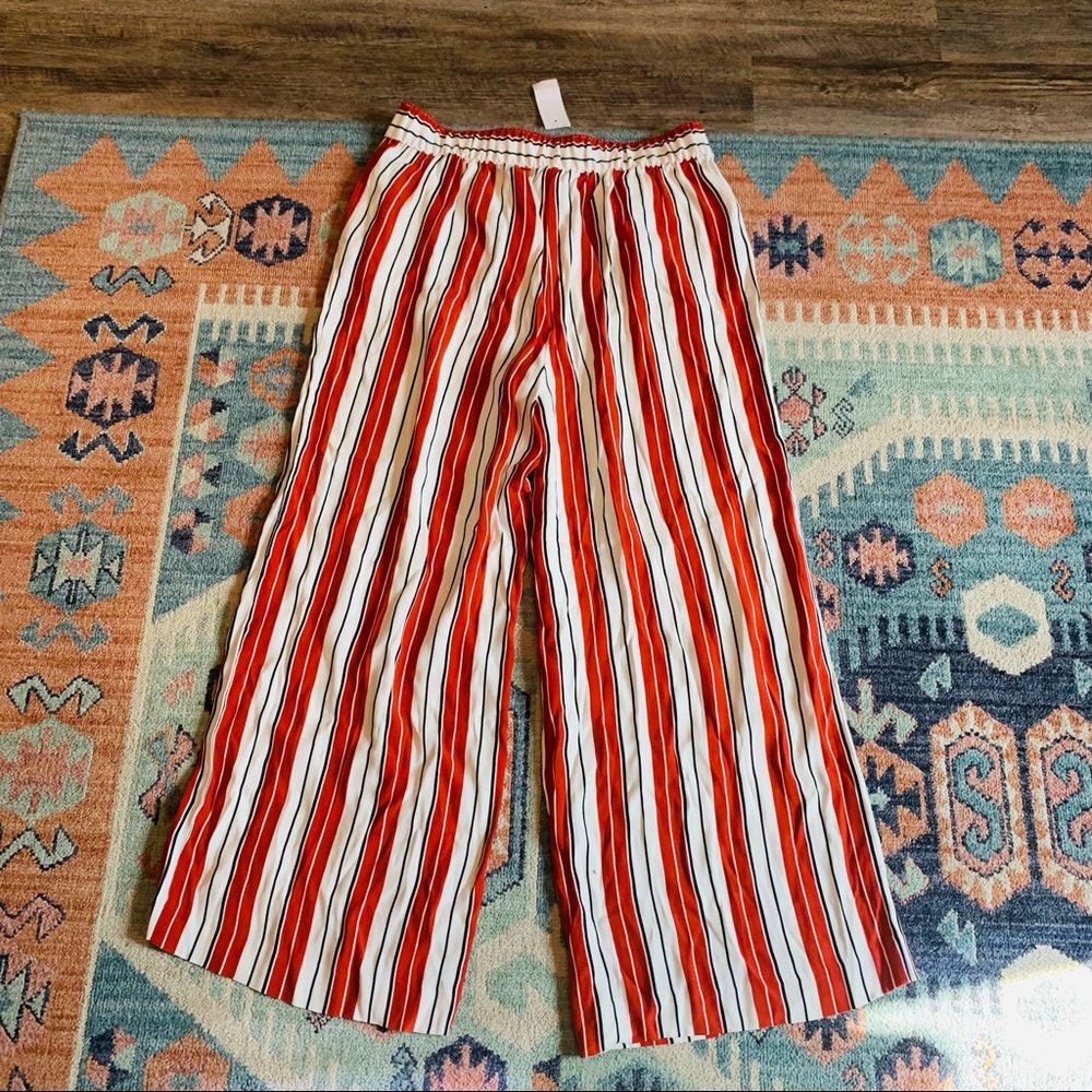 SzM NWT Loft Wide Leg Crop Pants in Stripe Whisper White - Picture 2 of 7